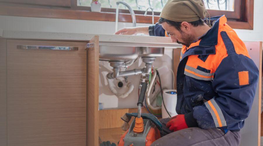 Local expert plumbing services in Calumet, OK